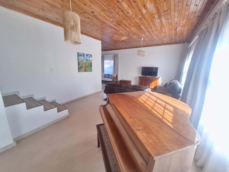 7 Bedroom Property for Sale in Bay View Western Cape